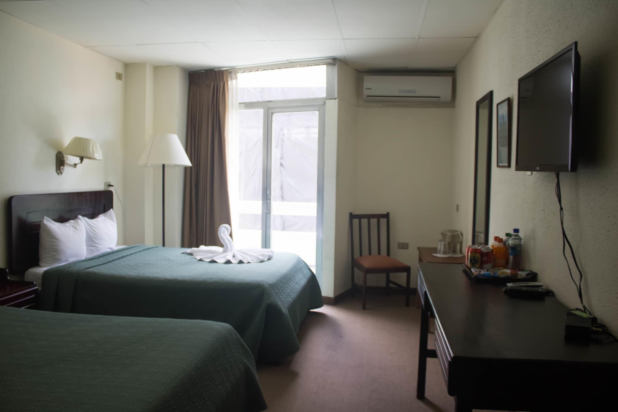 סן חוזה Nuevo Maragato Hotel & Hostel מראה חיצוני תמונה