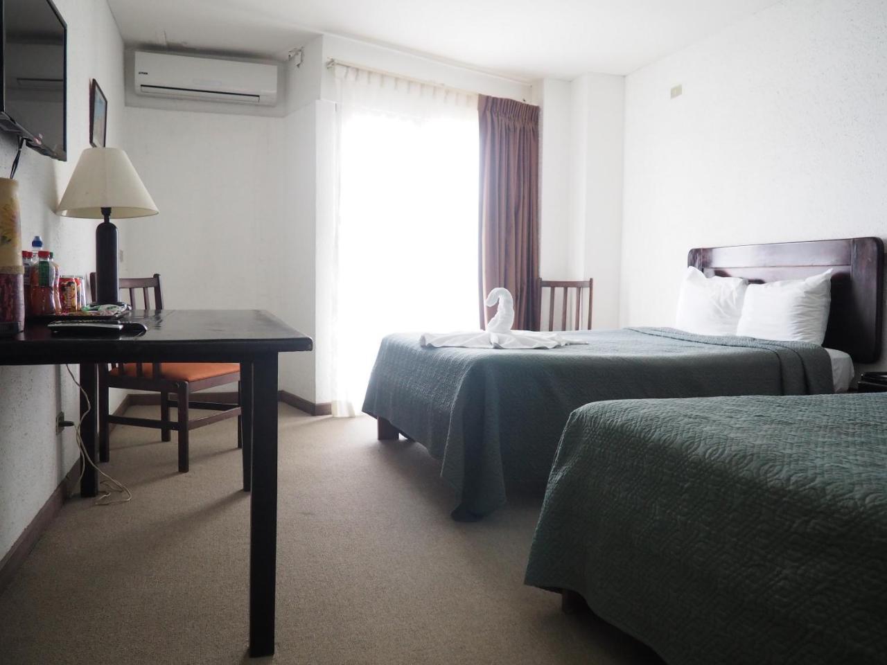 סן חוזה Nuevo Maragato Hotel & Hostel מראה חיצוני תמונה